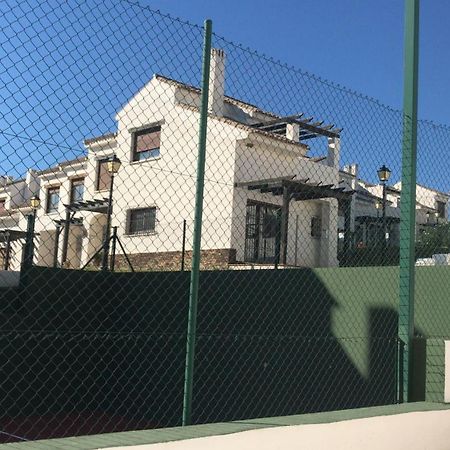 Вилла Sierra El Retiro Севилья Экстерьер фото